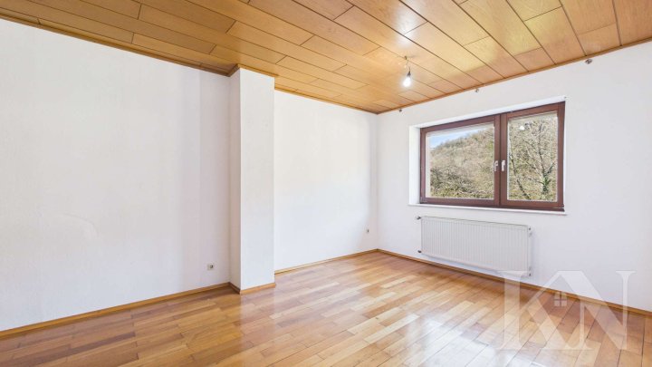 Altbaujuwel mit Potenzial – verwirklichen Sie hier Ihre Wohnideen