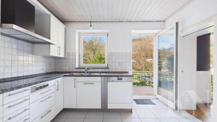 Altbaujuwel mit Potenzial – verwirklichen Sie hier Ihre Wohnideen