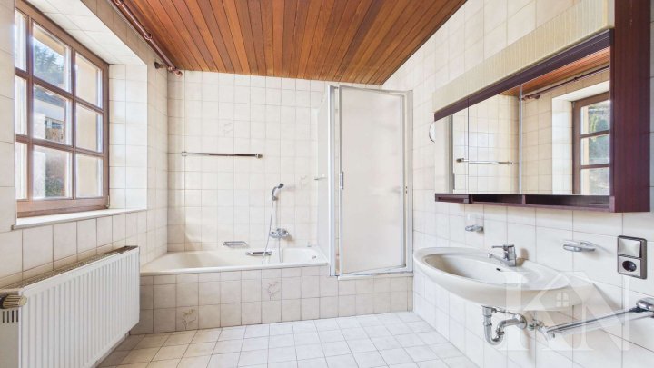 Altbaujuwel mit Potenzial – verwirklichen Sie hier Ihre Wohnideen