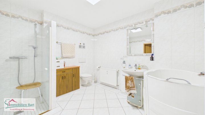 PERL: ALTERSGERECHTE WOHNUNG - SOFORT FREI!