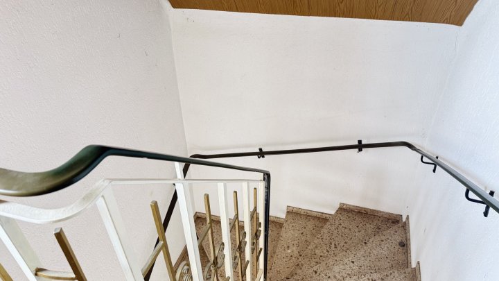 Renovierungsbedürftiges Reihenendhaus mit Potential in zentraler Lage von Dillingen-Diefflen