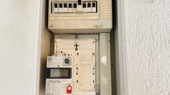 Renovierungsbedürftiges Reihenendhaus mit Potential in zentraler Lage von Dillingen-Diefflen