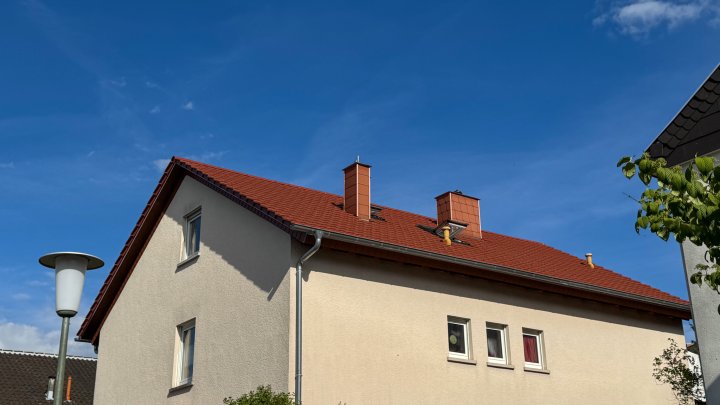 BESTE LAGE - Vollvermietetes 3-Familienhaus mit 2 Garagen und Garten in Zweibrücken (Stadt)