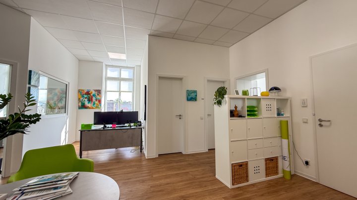 HILGARDHAUS - Büro- und Gewerbefläche im Denkmal sucht Nachmieter