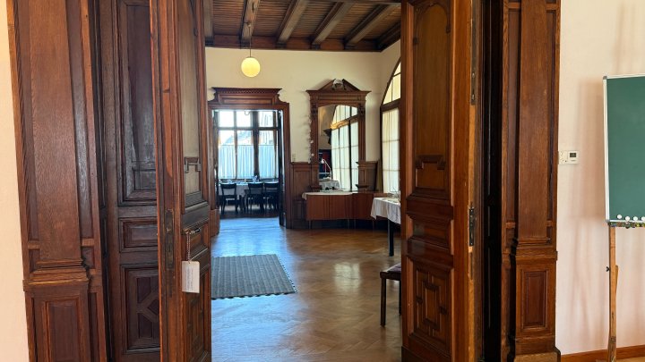 HISTORISCHE RÄUME DER VILLA SCHWINN – Gewerbefläche im EG in 66482 Zweibrücken sucht Liebhaber