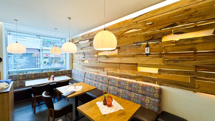 NEUER PÄCHTER GESUCHT - Café/Bistro & Eisdiele in der Fußgängerzone von Zweibrücken