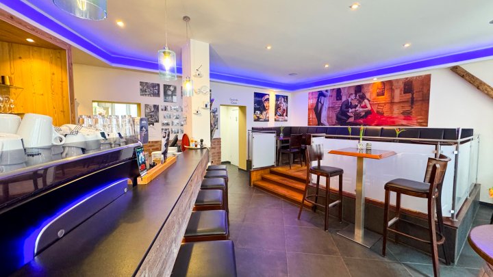 NEUER PÄCHTER GESUCHT - Café/Bistro & Eisdiele in der Fußgängerzone von Zweibrücken