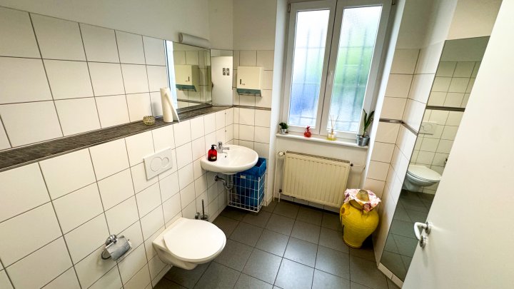 NEUER PÄCHTER GESUCHT - Café/Bistro & Eisdiele in der Fußgängerzone von Zweibrücken