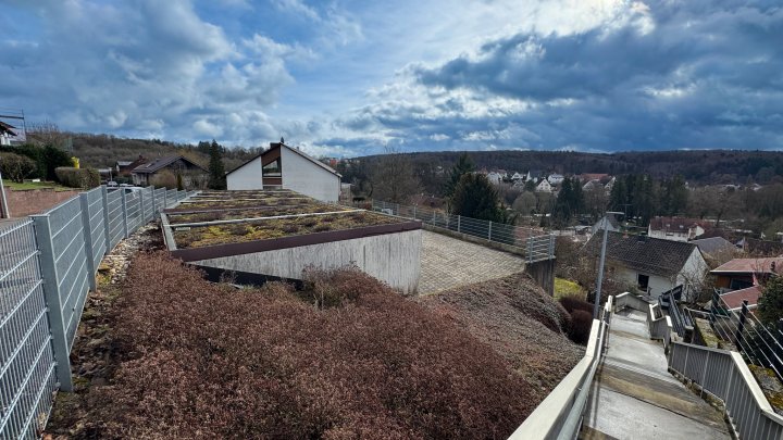 GARAGENHOF - 6 Garagen auf einem eigenem Baugrundstück in Zweibrücken-Niederauerbach
