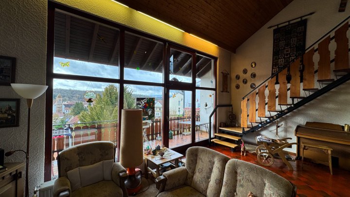 FERNBLICK - Freist. Einfamilienhaus mit ELW und Garage in Zweibrücken-Niederauerbach