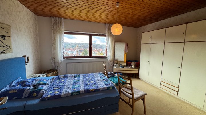 FERNBLICK - Freist. Einfamilienhaus mit ELW und Garage in Zweibrücken-Niederauerbach