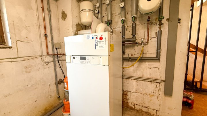 TOP-LAGE - Attraktives Einfamilienhaus mit ELW und Garten in Bestlage von Zweibrücken- Ernstweiler