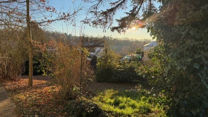 TOP-LAGE - Attraktives Einfamilienhaus mit ELW und Garten in Bestlage von Zweibrücken- Ernstweiler