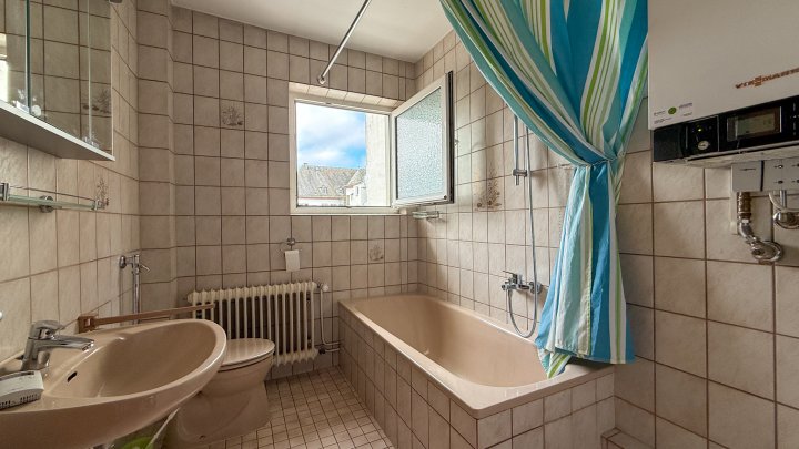 STADTMITTE - Helle 3- ZKB Wohnung im 2.OG in 66482 Zweibrücken