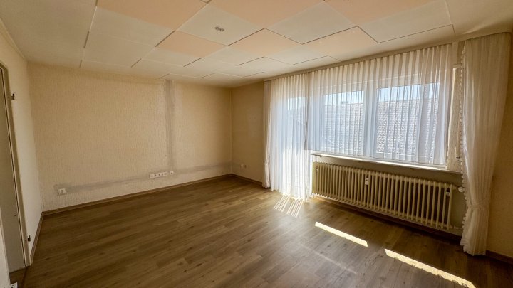 DIREKT BEZUGSBEREIT - Freist. Zweifamilienhaus mit Garage/Garten in Zweibrücken-Niederauerbach