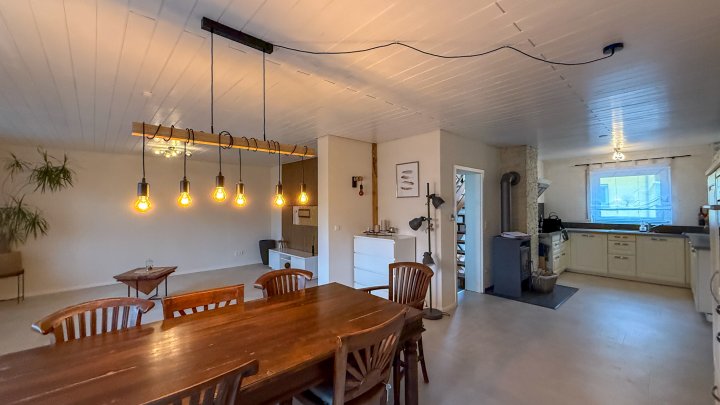 KLOSTERSTADT HORNBACH- Einfamilienhaus mit zusätzlich 2 Ferienwohnungen, Grundstück und Carport