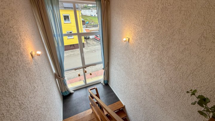 KLOSTERSTADT HORNBACH- Einfamilienhaus mit zusätzlich 2 Ferienwohnungen, Grundstück und Carport