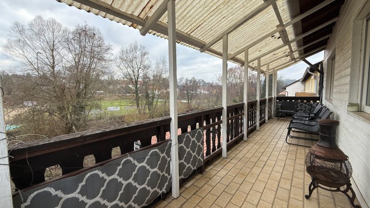 KLOSTERSTADT HORNBACH- Einfamilienhaus mit zusätzlich 2 Ferienwohnungen, Grundstück und Carport