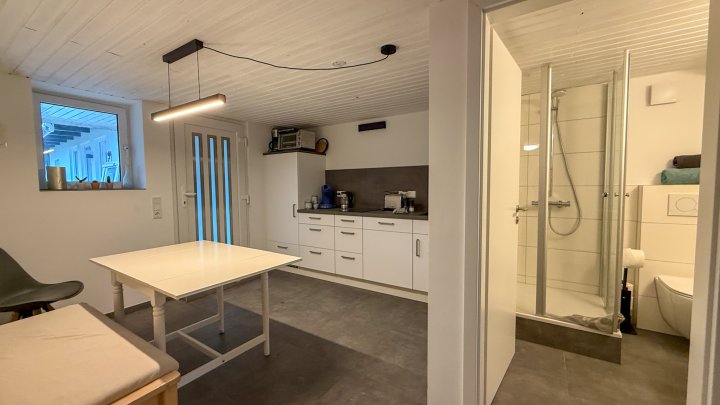 KLOSTERSTADT HORNBACH- Einfamilienhaus mit zusätzlich 2 Ferienwohnungen, Grundstück und Carport