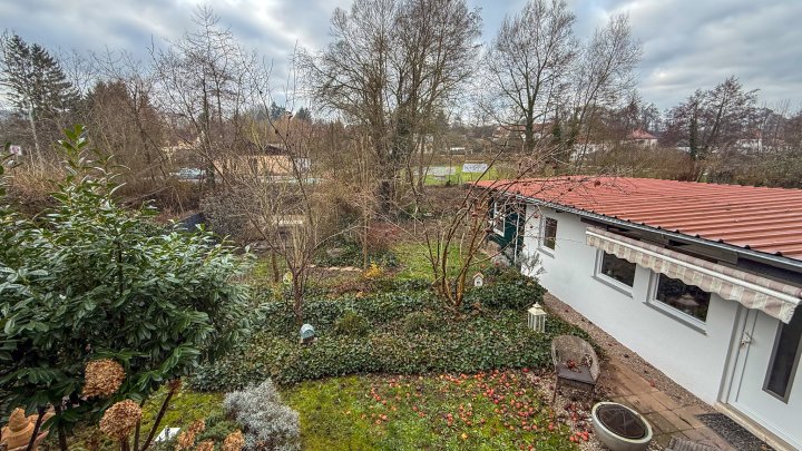 KLOSTERSTADT HORNBACH- Einfamilienhaus mit zusätzlich 2 Ferienwohnungen, Grundstück und Carport