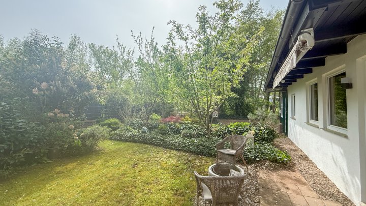 KLOSTERSTADT HORNBACH- Einfamilienhaus mit zusätzlich 2 Ferienwohnungen, Grundstück und Carport