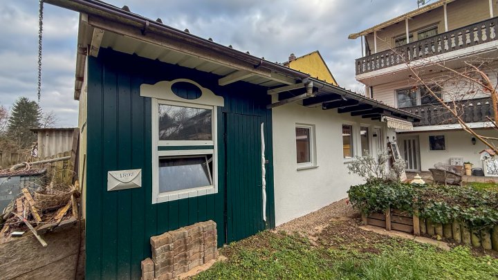 KLOSTERSTADT HORNBACH- Einfamilienhaus mit zusätzlich 2 Ferienwohnungen, Grundstück und Carport