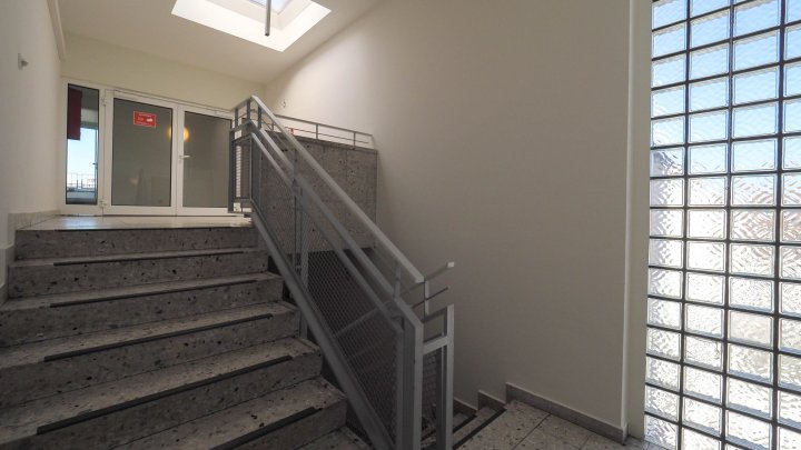 Schönes 1. Zimmer Apartment SB Innenstadt mit großzügiger Belichtung/Aufzug