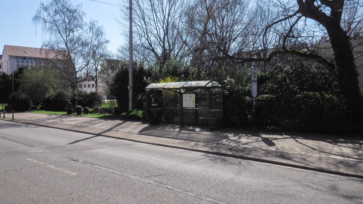 Schönes 1. Zimmer Apartment SB Innenstadt mit großzügiger Belichtung/Aufzug