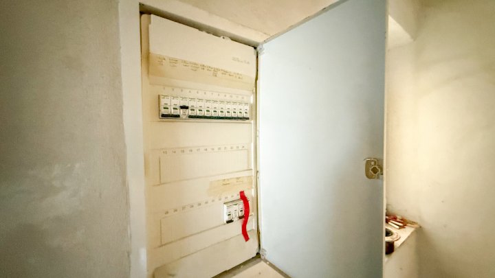 HANDWERKERHAUS - Renovierungsbedürftiges Einfamilienhaus mit Grundstück in Käshofen