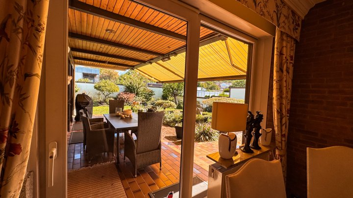 WOHNIDYLLE - Traumhaftes Einfamilienhaus mit ELW und Garage in bester Stadtlage von Zweibrücken