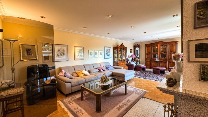 WOHNIDYLLE - Traumhaftes Einfamilienhaus mit ELW und Garage in bester Stadtlage von Zweibrücken