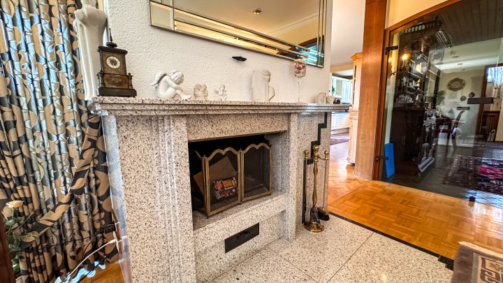 WOHNIDYLLE - Traumhaftes Einfamilienhaus mit ELW und Garage in bester Stadtlage von Zweibrücken