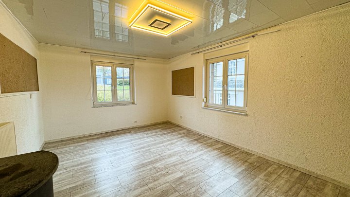 VILLA SUSANNE - Repräsentatives Anwesen mit Garage und Garten in bester Stadtlage von Zweibrücken