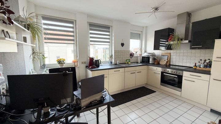 STADTNAH - 3-ZKB ETW für Selbstnutzer mit Tiefgaragenstellplatz und Balkon in 66424 Homburg