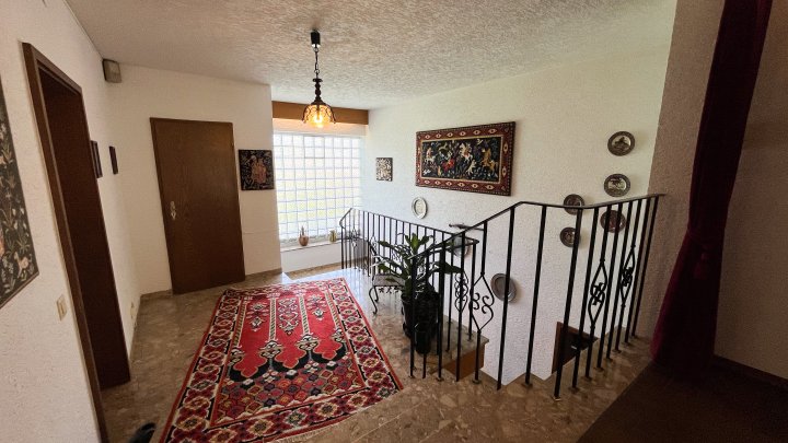 Im Klingeltal- Besonderes Einfamilienhaus mit Grundstück in bester Lage von 66482 Zweibrücken