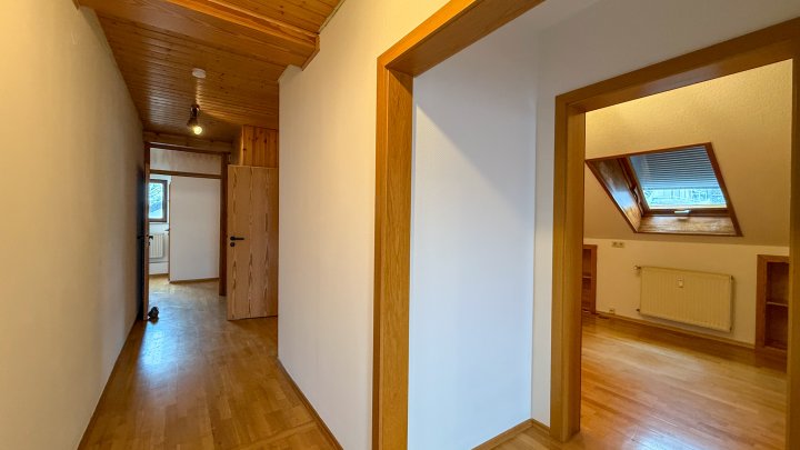 MEHRGENERATIONEN -WOHNEN - 4-ZKB mit Balkon in ruhiger Lage von Zweibrücken - Oberauerbach