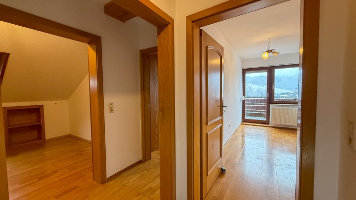 MEHRGENERATIONEN -WOHNEN - 4-ZKB mit Balkon in ruhiger Lage von Zweibrücken - Oberauerbach