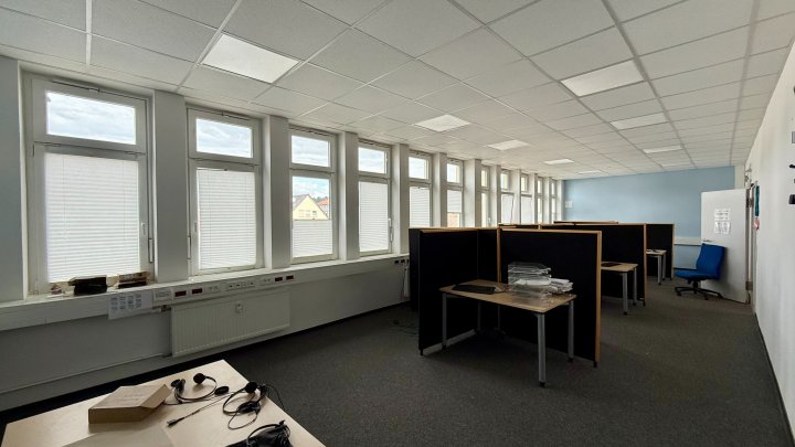 Gewerbeeinheit in Zweibrücken- 550 m² Büro-/Praxisfläche zu vermieten
