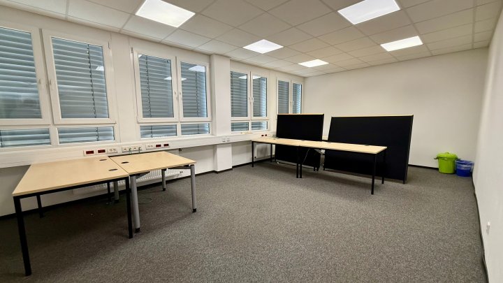 Gewerbeeinheit in Zweibrücken- 550 m² Büro-/Praxisfläche zu vermieten