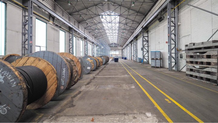 INDUSTRIEKOMPLEX - Lagerhalle/Produktionshalle mit Büroflächen im Biosphären Reservat Bliesgau