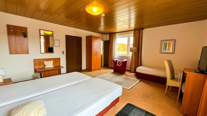 PROJEKTENTWICKLUNG - Wohn- und Geschäftshaus mit Hotel und PV Anlage in 66450 Bexbach