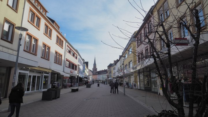 ZENTRAL - Büro/Praxisfläche/Verkaufsraum in der Fußgängerzone von 66482 Zweibrücken