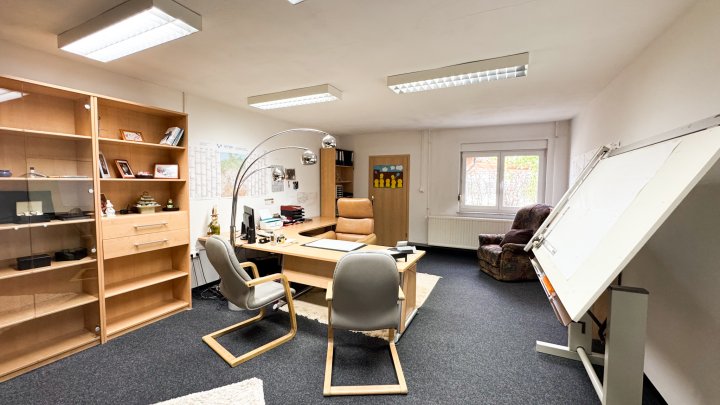 AM FLUGPLATZ - Gewerbeobjekt mit Büroflächen/Werkstatthallen/Stellplätzen in Zweibrücken