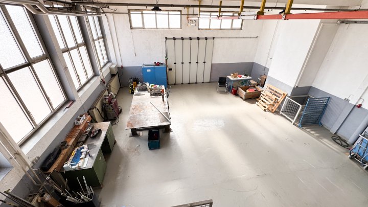 AM FLUGPLATZ - Gewerbeobjekt mit Büroflächen/Werkstatthallen/Stellplätzen in Zweibrücken