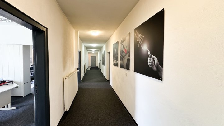 AM FLUGPLATZ - Gewerbeobjekt mit Büroflächen/Werkstatthallen/Stellplätzen in Zweibrücken