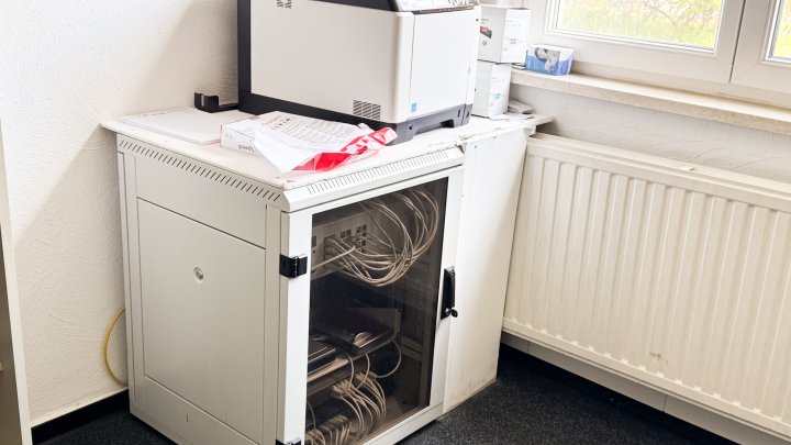 AM FLUGPLATZ - Gewerbeobjekt mit Büroflächen/Werkstatthallen/Stellplätzen in Zweibrücken