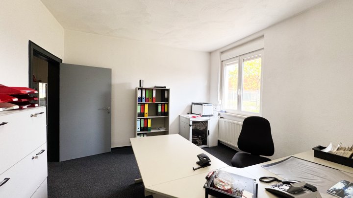 AM FLUGPLATZ - Gewerbeobjekt mit Büroflächen/Werkstatthallen/Stellplätzen in Zweibrücken