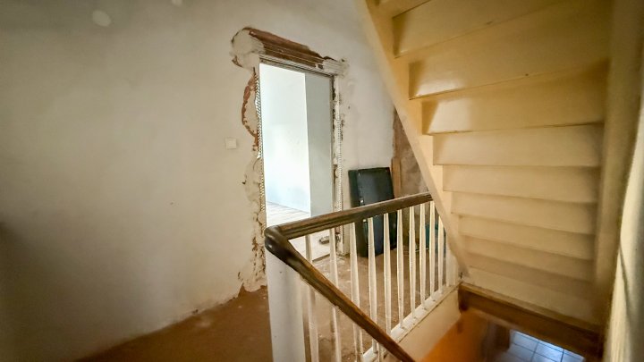 HANDWERKERHAUS - Renovierungsbedürftiges Einfamilienhaus mit Grundstück in Käshofen