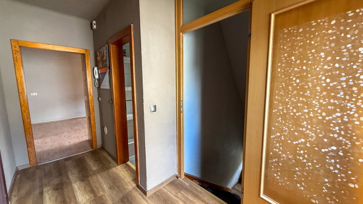 VIELFÄLTIG - Attraktive Doppelhaushälfte in bester Lage von Homburg/Kirrberg