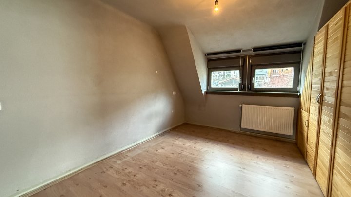 VIELFÄLTIG - Attraktive Doppelhaushälfte in bester Lage von Homburg/Kirrberg